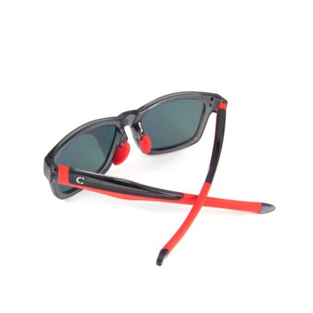 Купить Очки Следопыт Ultima в футляре,линзы grey with red revo в Волгограде