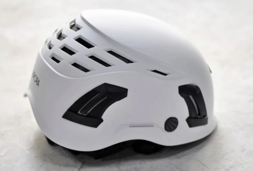  Каска GURU Aurora White в Волгограде  