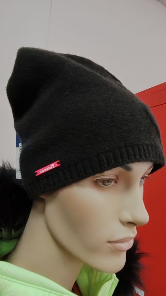Шапка Salomon Fall black в Волгограде