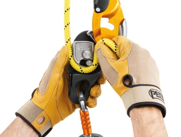  Спусковое устройство Petzl RIG в Волгограде  