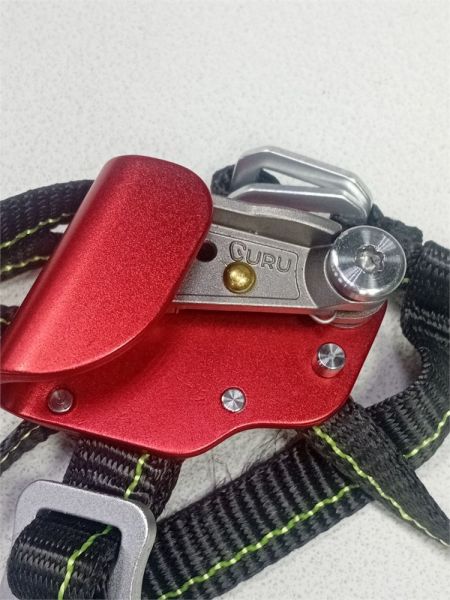  Зажим ножной Guru Glide right в Волгограде  